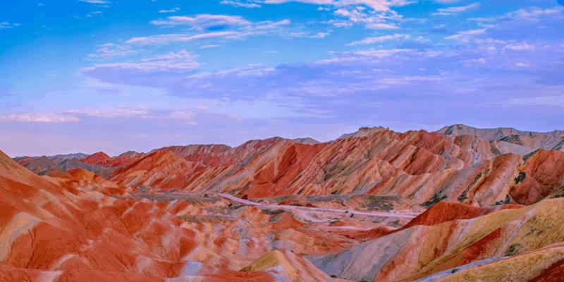 Jour 12: DUNHUANG – ZHANGYE (4h10 de TGV)